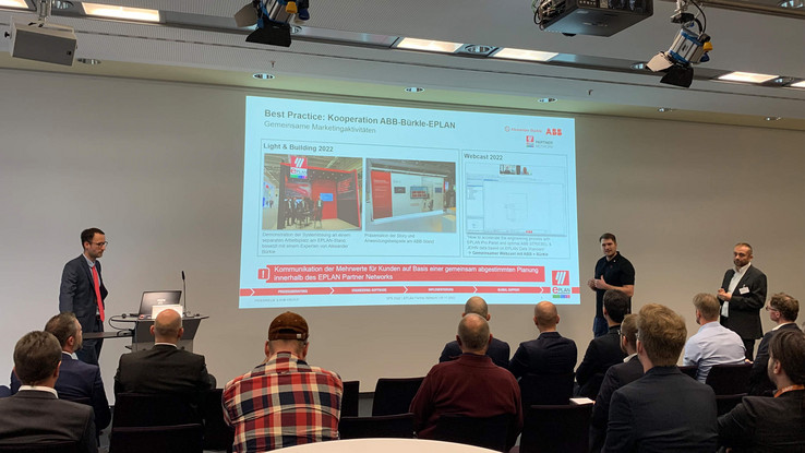 Dialog is important: At the SPS trade show in November 2022, Alexander Bürkle and ABB (among others) presented about their activities as part of the EPLAN Partner Network.